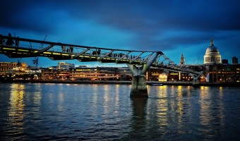 <p>The Six Bridges Walk: A Tour With A Difference - <a href='/triptoids/six-bridges-walk-lp'>Click here for more information</a></p>